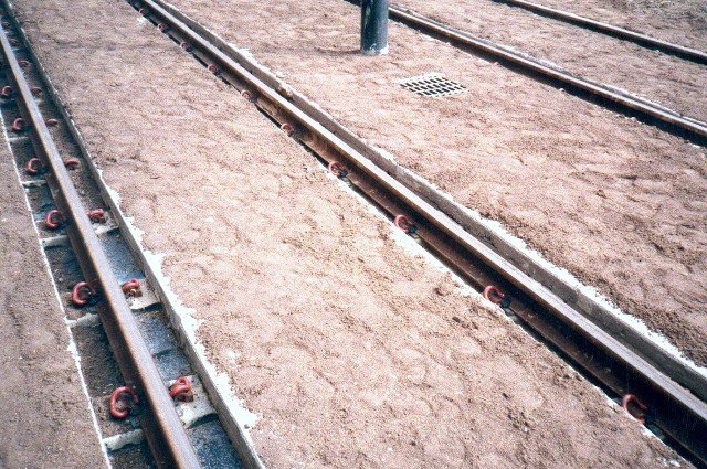 topsoiltolightrailtrack.jpg