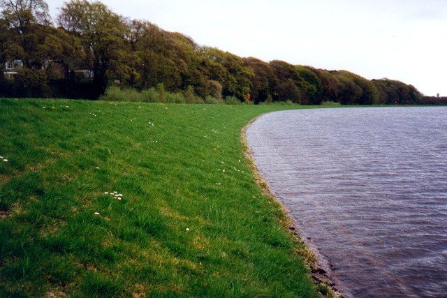 reservoirslope5.jpg